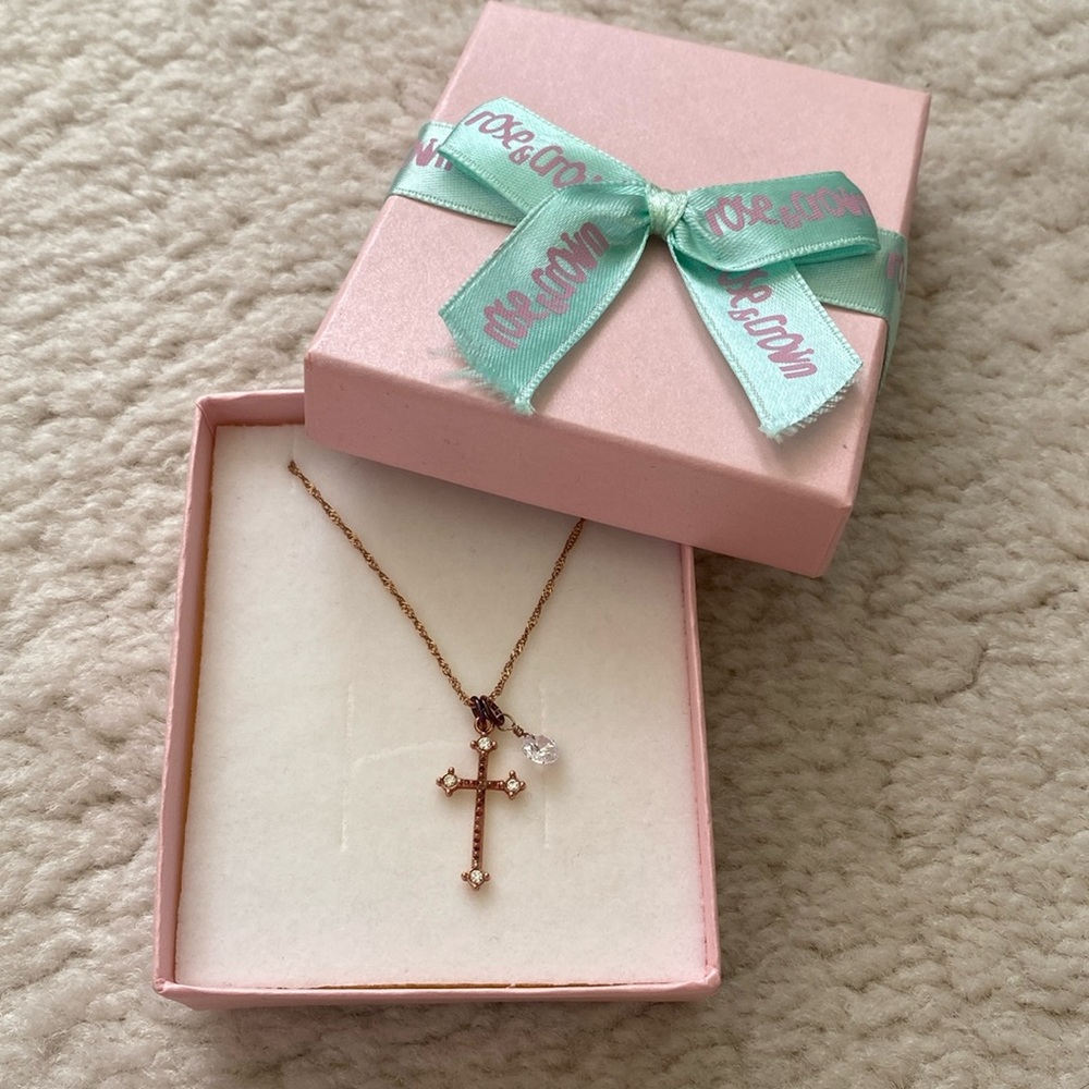 Cross necklace